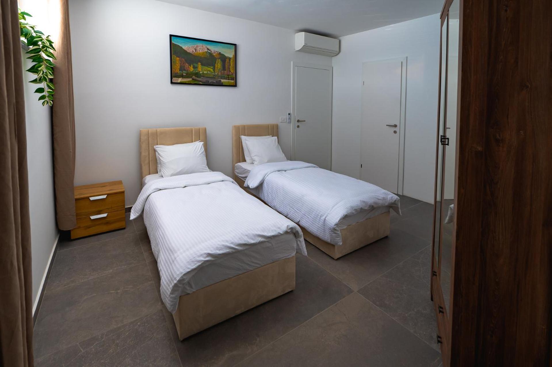 Apartments Luxury Ad Jesenice Exterior photo